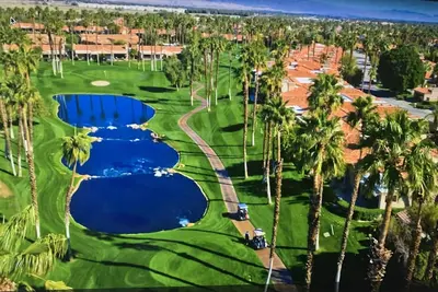 Image de Vue nouvelle et confortable sur le parcours de golf