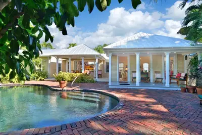 Image de Tropical~Tranquility