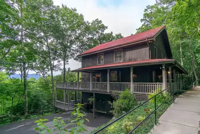 Image de Mountain View: 4 Br, 3. 5 Ba Maison Ă Montreat, 12 personnes