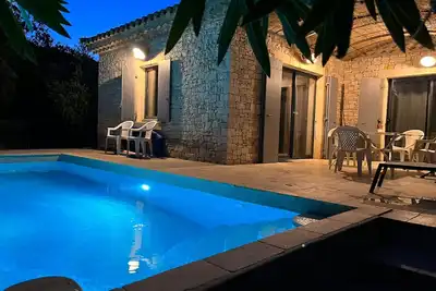 Image de Maison avec piscine privee chauffee