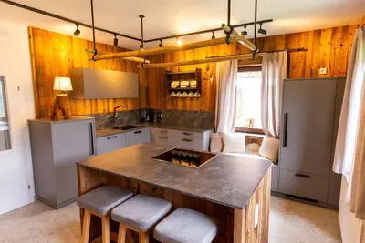 Image de Maison indépendante - cabane avec style - une cabane pour se détendre