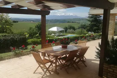 Image de Maison de campagne de luxe avec piscine - pour 13 à 22 personnes
