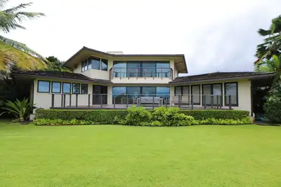 Image de Maison exclusive en bord de mer dans une communauté fermée privée