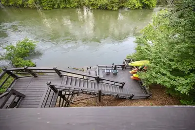 Image de Kingfisher Cabin - Bord de L’eau Avec Ponts Menant au Mont. Accès à la Rivière Fork