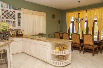 Image de Beach Front White Sand Villa