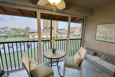 Image de Vues OCÉAN / Golf dans Immaculée Condo sur la belle île de Hutchinson.