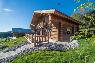 Image de Chalet en rondins proche de Gérardmer - 9 personnes \/ Spa