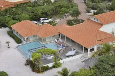 Image de Villa privée en bord de mer
