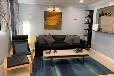 Image de Confortable et moderne 2\/1 apt près de Midtown Miami et South Beach