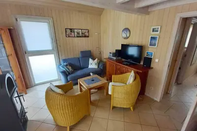 Image de Strandhaus Seeigel: avec bain à remous, sauna, cheminée, chauffage au sol et bien plus encore.