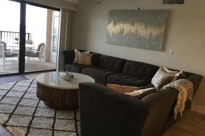 Image de Oceanfront Condo familial 2br / 2b avec une vue imprenable