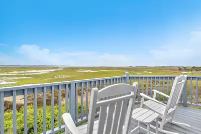 Image de Prime Time: 4 chambres Br / 3 Ba Ă Caswell Beach, pour 8 personnes