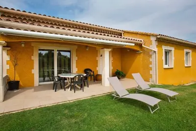 Image de Grande villa piscine 3 étoiles