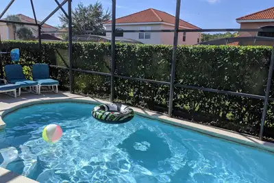 Image de Villa De Style De 5 Chambres Villa Piscine PRIVÉE Game Room Community Gated Proche Disney