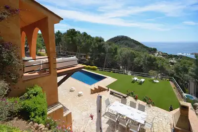 Image de Location de villa avec piscine à Begur, Sa Tuna