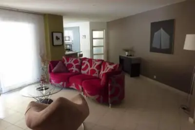 Image de Bel appartement, près de Cordes sur Ciel.