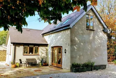 Image de Honey cottage est Ă seulement 5 km d'Amlwch, sur la cĂ´te nord d'Anglesey.