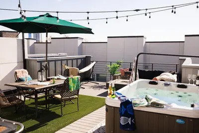 Image de Luxe - Toit / Spa privatif sur le toit, Walk Downtown