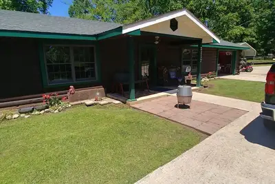 Image de Toledo Bend Cabin sur la crique