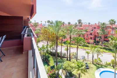 Image de Beachside Apartment with Pools & Terrace Views