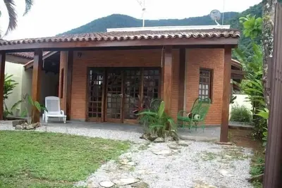 Maison de 4 chambres (2 suites) à Lázaro à Ubatuba à 5min de la plage