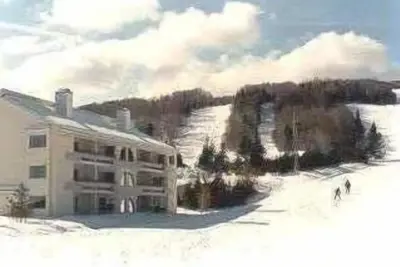 Image de Condo au Mont Vt neige. Avil. Tous les printemps et été $175\/nuit