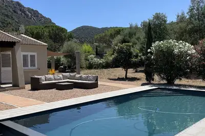 Image de Porto Vecchio Magnifique Villa 6 chambres avec piscine.