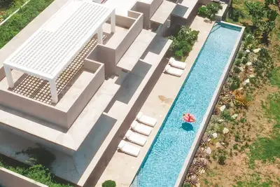 Image de Superbe Villa Eco-luxe sur la mer des Caraïbes avec piscine de 94 pieds, pour 16 personnes