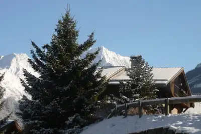 Image de Charmant chalet, proche arrĂŞt de bus, belles vues, Internet sans fil gratuit