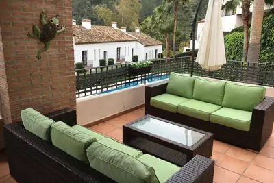 Image de Appartement de luxe Ă deux lits dans le village de Benahavis