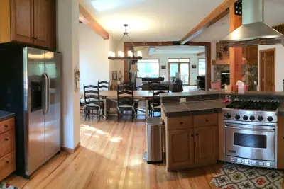 Belle maison sur 1/2 Acre 2 miles de Breckenridge Ski Resort, 5 Bdrm 3. 5 salles de bain