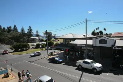 Image de Plage De Plage: 1/2 Wallaga Street - Au coeur de la ville, en face de la plage!