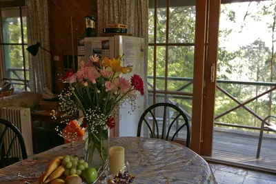 Image de Nutley Cottage: 74 Nutley's Creek Road - Vue sur la rivière, Parking pour bateaux.