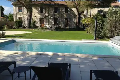Image de Maison Provençale, clim, piscine chauffée autonettoyante; idéale fêtes fin année