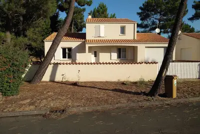 Image de Villa tout confort, accès direct mer et forêt