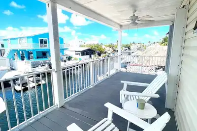 Image de Beau 3\/2 récemment rénové sur Canal * Plage privée * Accès à l'océan