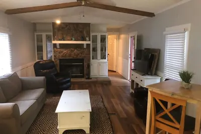 Image de Beaufort Sc nouvellement rénové 2 chambres 2 salles de bain pour 6 personnes
