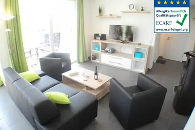 Image de Wi-Fi | Sauna | Spa Douche | 3 Led Tv | Blu-ray 3d | mer | chaise de plage