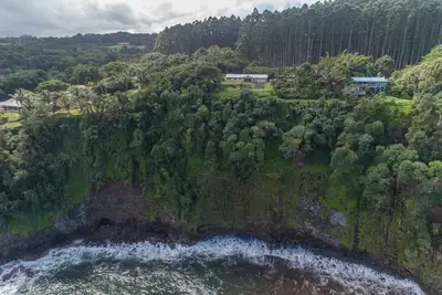 Image de Nouvelle location de vacances avec vue sur l'océan le long de la côte Hamakua!