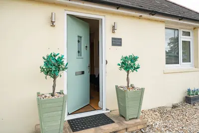 Image de Bembridge Bungalow Trois Chambres Ă Coucher Proche Village Center