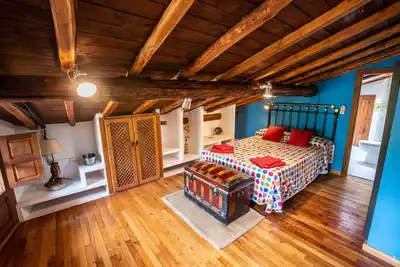 Image de Maison typique pour groupes 4-12 personnes avec une vue magnifique sur la Sierra de Gata