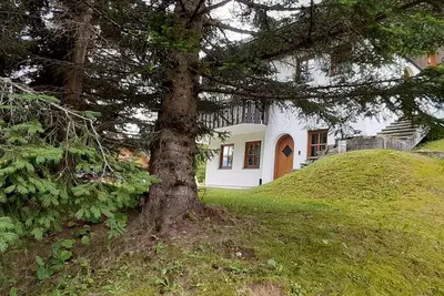 Image de Appartement en face des pistes de ski et à 5 minutes en voiture des thermes de Bad Kk
