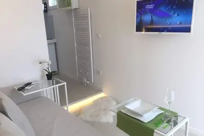 Image de W-Lan, kitchenette, bathroom, shower, sofa bed, smart Tv