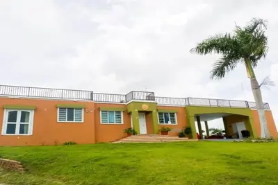 Image de Maison 4 Chambres View Hilltop Avec Piscine PRIVÉE