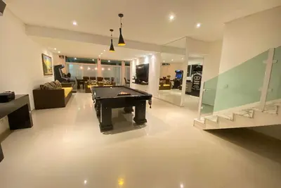 Image de Maison de haut standing à Maresias, - 34 personnes<br>Promotion 50% sur la fête des mères