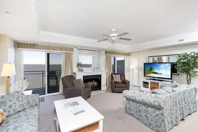 Image de Ce fabuleux 3 chambres / 2. 5 Bath Luxury Vacation Home à Ocean City, Maryland vous attend!