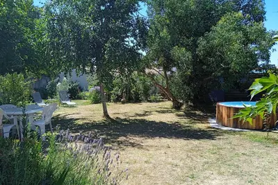 Image de Jolie maison avec jacuzzi Ă 500m du centre ville