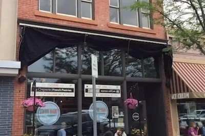 Image de Loft donnant sur la place de la vieille ville * À pied de tout dans la vieille ville de Fort Collins