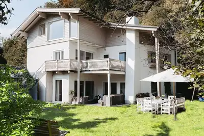 Image de Chalet grand jardin, près de la ville de Salzbourg Lacs, barbecue, transats, 14