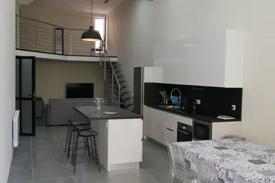Image de Grand Loft chic et moderne, déco industrielle